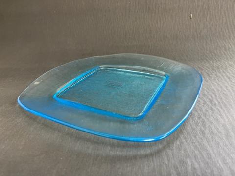 業務用ソクハン処分価格の【送料無料】イタリアガラス26.5cm リムスクエアープレート(アクアブルー)画像