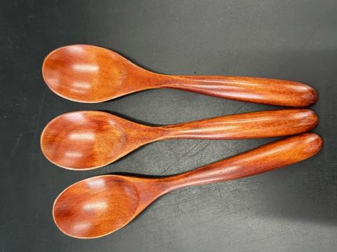 【送料無料】天然木リゾットスプーン漆　長さ16cm、幅3.5cm