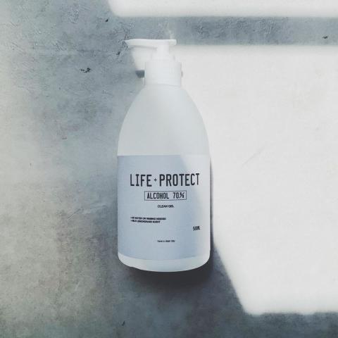 業務用ソクハン処分価格の【送料無料】日本製　LIFE + PROTECT　アルコールジェル　500ml(レモングラスの香り)《大口一括販売》画像